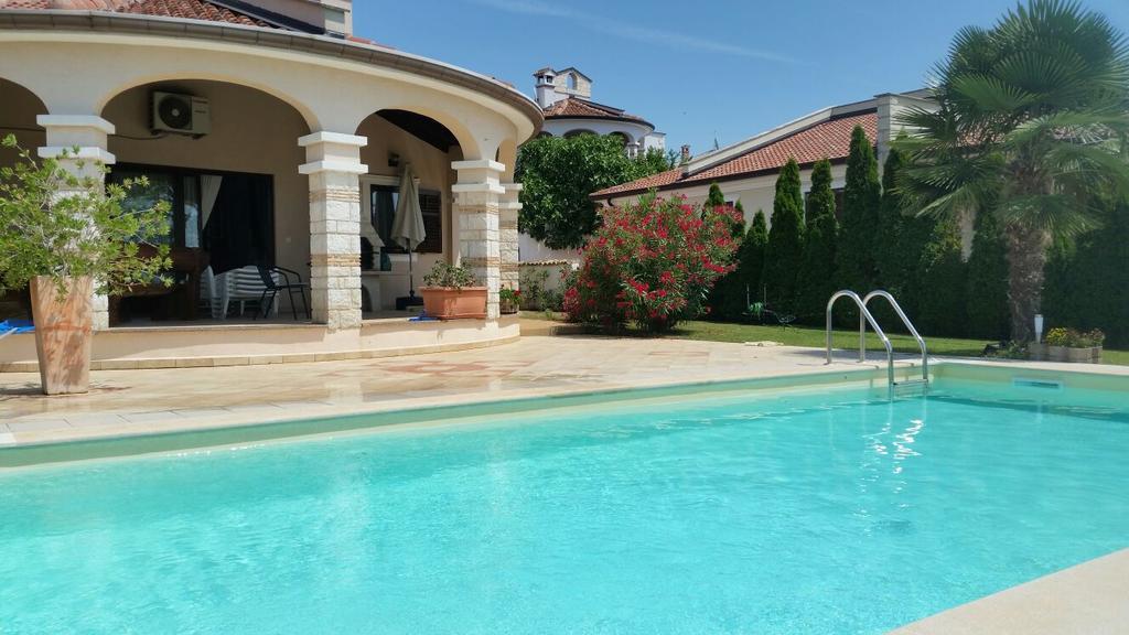 Villa Parenzo Poreč Exterior foto